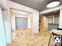 自然光を取り込む、開放感あふれる暮らし。隅々まで光が降り注ぎ、明るく心地の良い空間。