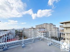 北西側の眺望です。開放感あふれる眺望と利便性が融合した住まい──穏やかな毎日をここから。