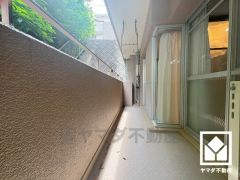 南向きバルコニーで陽当たり、風通し良好。たっぷりの洗濯物も気持ちよく乾きます。