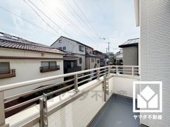 南向きバルコニーで陽当たり、風通し良好。たっぷりの洗濯物も気持ちよく乾きます。