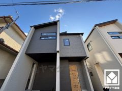 閑静な住宅街にあり、静かな環境で落ち着いた生活をお送りいただけます。