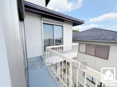 2階は南側・東側の2面引き回しバルコニー。たっぷりの洗濯物も気持ちよく乾きます。