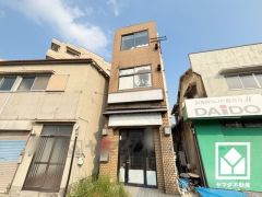 更地渡しのため、余分な解体費用を抑えられ、スムーズに建築に入れます。