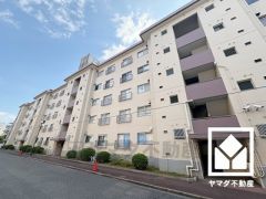 2015年10月リフォーム済の大変綺麗なお部屋です。