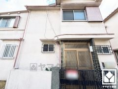 落ち着いた色合いと品のあるデザイン。帰るたびに安心感を感じられる佇まい。