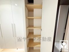 穏やかな暮らしを支える、豊かな収納。