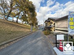 JR東海道本線「甲子園口」駅まで徒歩約20分の立地。3沿線利用可能で、毎日の通勤・通学だけでなく、休日のお出かけまで利便性に優れています。