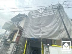 「小松小学校」まで徒歩7分。低学年のお子様も安心して通学していただけます。