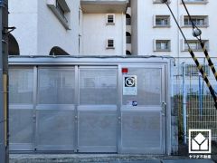 清潔なゴミ出し場で気持ち良くお使い頂けます。