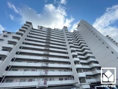 「難波の梅小学校」まで徒歩10分。低学年のお子様も安心して通学していただけます。