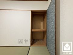 押入にはお客様用の座布団や寝具も収納可能です。