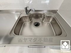 清潔感あふれるシンクで、毎日を気持ちよくスタート。