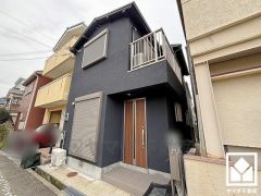 トイレは温水洗浄便座付きで、季節を問わずいつでも温かい便座をお使いいただけます。