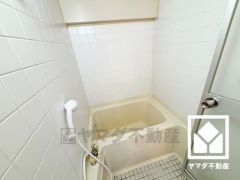 1日の疲れを癒す浴室でゆったりリフレッシュ。