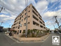 南向きバルコニーで陽当たり、風通し良好。広々としているため、お洗濯物をたっぷりと干す事ができます。