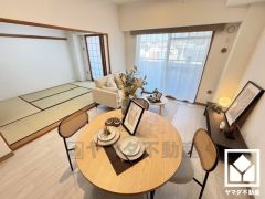 約6帖の和室がリビングに隣接しており、一体利用も可能です。