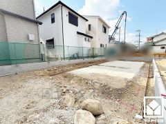 温水洗浄便座付きで、季節を問わずいつでも温かい便座をお使いいただけます。