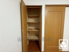 奥行きがあるので、収納力も申し分ありません。