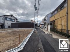 イトーヨーカドーやロフト、ユニクロなど約150店舗が出店するショッピングセンター「ららぽーと甲子園」まで徒歩9分。専門店や飲食店も豊富で、お買い物やお食事には困りません。