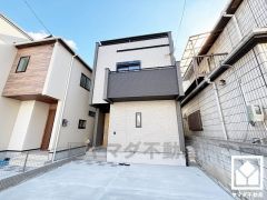 住宅設備機器保証サービス「あんしんプラチナパック15年保証」対象物件で、ご購入後のサポートも充実しており、安心してお住まいいただけます。ご利用の際は12万円（税込）が必要となります。