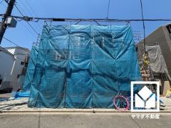 キッチンに窓がございますので、昼間は手元が明るく、お料理がはかどります。