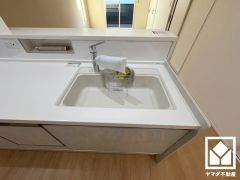 清潔感あふれるシンクで、毎日を気持ちよくスタート。