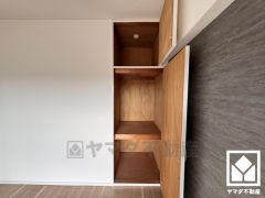 奥行きがあるので、収納力も申し分ありません。