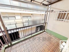 奥行きがあり広々としているため、お洗濯物をたっぷりと干す事ができます。