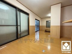 自然光を取り込む、開放感あふれる暮らし。隅々まで光が降り注ぎ、明るく心地の良い空間。