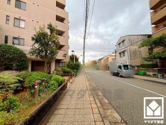 事前にご予約頂きましたら、営業時間外のご案内等も可能です。