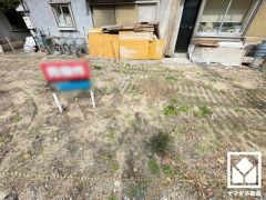 「ローソン西宮今津社前町店」まで徒歩5分、「ファミリーマート今津水波町」まで徒歩6分、「業務スーパー今津店」まで徒歩9分など、他にもお買い物施設が徒歩圏内に複数あり便利な住環境です。