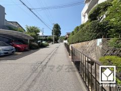 阪急電鉄甲陽線「甲陽園」駅まで徒歩約14分の利便性の高い立地。「阪急オアシス甲陽園店」まで徒歩12分など、お買い物にも困りません。