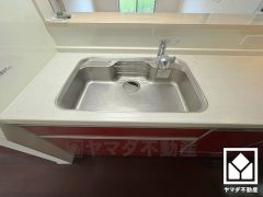 清潔感あふれるシンクで、毎日を気持ちよくスタート。