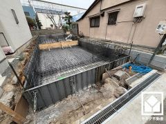 10年間の住宅設備延長保証をご利用いただけます。ご利用の際は別途75000円（税込）が必要となります。左記金額は完成日より1年半以内が条件となります。詳細は弊社スタッフまでお気軽にお問い合わせください