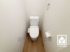トイレが1階と2階にあるので、朝の忙しい時間にも混雑せず快適です。