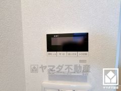 ボタン1つで自動でお湯張りができる自動給湯リモコンです。