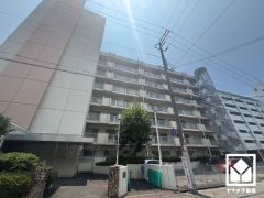 落ち着いた色合いと品のあるデザイン。帰るたびに安心感を感じられる佇まい。