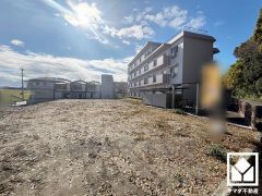 毎日の家事の負担を軽減でき、水道代の節約にもなる食器洗乾燥機付き。