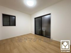 全室2面採光。明るい陽光がたっぷり差し込む心地よい生活空間です。