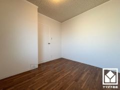 お子様のお部屋などにも丁度良い広さです。独立した居室なのでプライベートな時間をゆったり過ごせそうです。