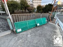 清潔なゴミ出し場で気持ち良くお使い頂けます。