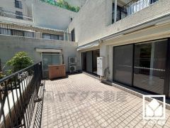 広々としているため、お洗濯物もたっぷりと干す事ができます。