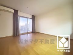 自然光を取り込む、開放感あふれる暮らし。隅々まで光が降り注ぎ、明るく心地の良い空間。