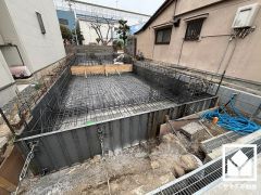 玄関にはシューズボックスを完備。家族の靴もしっかり収納できるので、玄関がいつも片付き、気持ちよくお客様を迎えられます。