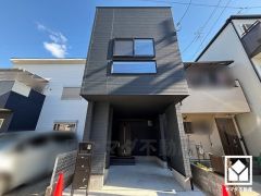 洗練されたデザインと堅牢な造り。美しさと安心を兼ね備えた、心地よい住まい。