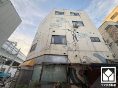 阪神高速道路3号神戸線の尼崎東出入口が近く、4車線道路に面した車での移動に便利な立地です。