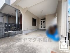 ビルトインガレージなので雨の日でも安心です。