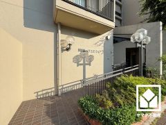 綺麗に整備されており、帰宅時や来客時にも気持ちの良い空間です。