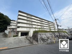 洗練されたデザインと堅牢な造り。美しさと安心を兼ね備えた、心地よい住まい。