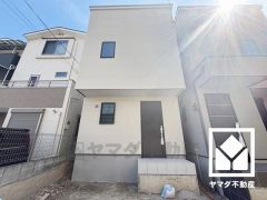 全居室2面採光。明るい陽光がたっぷり差し込む心地よい生活空間です。